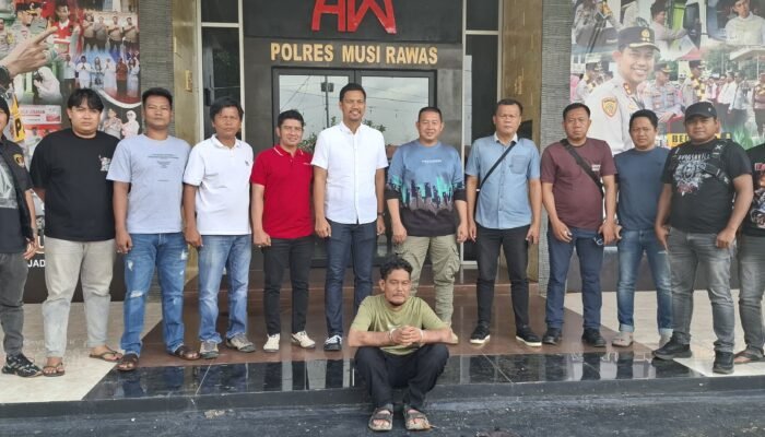 Dramatis. Sembunyi Dirumah Warga, Pelaku Pembunuhan Masalah Perbatasan Kebun Ditangkap