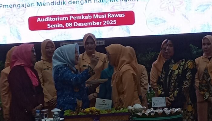 Potong Tumpeng,Puncak HUT DWP 26 Kabupaten Musi Rawas