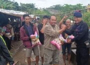 Jumat Berkah dan Berbagi. Satbrimob Polda Sumsel Batalyon B Pelopor Salurkan Bantuan Sembako