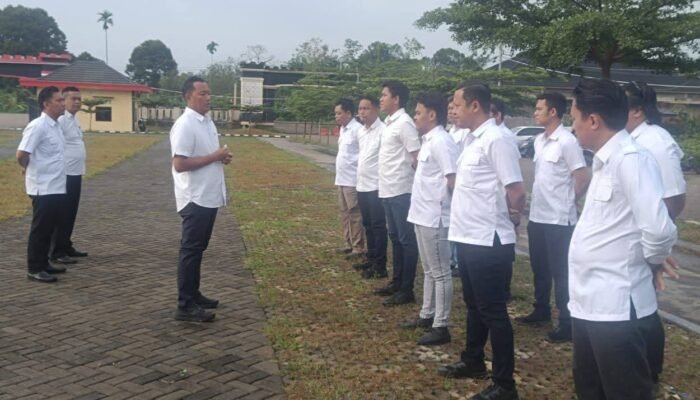 Pimpin Apel Pagi. Ini Pesan Kasat Reskrim Polres Musi Rawas Utara Kepada Anggota.