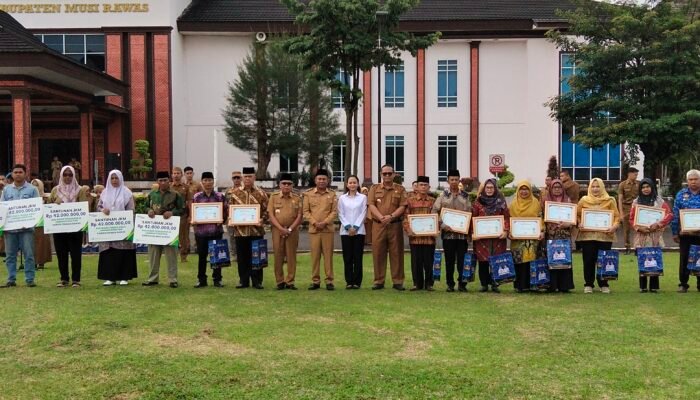 17 ASN Dilingkungan Pemerintah Kabupaten Musi Rawas Memasuki Purna Tugas. Ini Pesan Wakil Bupati Musi Rawas
