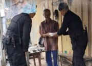 Jumat Berkah. Masyarakat Respon Atas Bantuan Satbrimob Polda Sumsel Batalyon B Pelopor