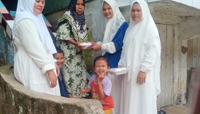 BKMT Musi Rawas Utara Adakan Jumat Berkah Di Desa Muara Kuis