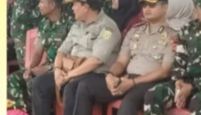 Dukung Pelestarian Lingkungan. Kapolres Musi Rawas Utara Hadiri Penanaman Bibit Tanaman Jangka Panjang Di Karang Jaya
