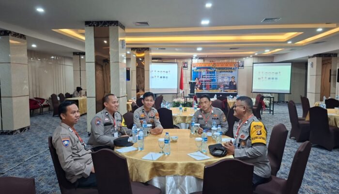 Lima Bhabinkamtibmas Polres Lubuklinggau Ikuti Bimtek Bos V2