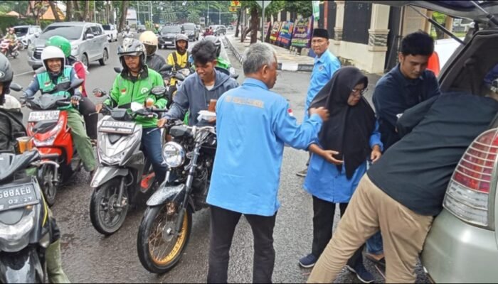 Minggu Pertama 2026, Kembali PWI Sumsel Aksi Jumat Berbagi