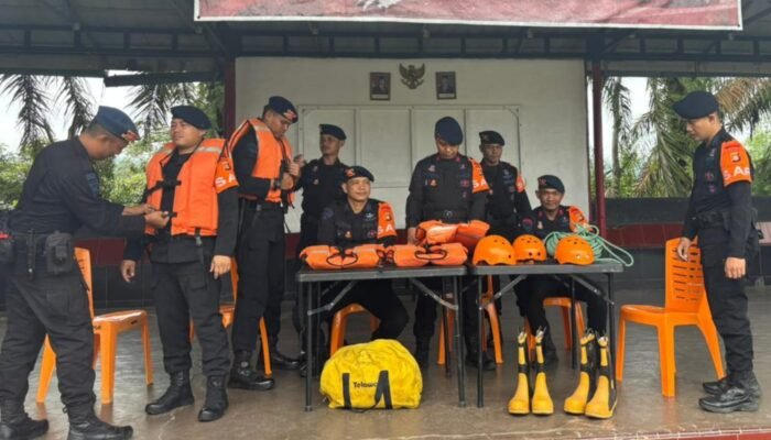 Batalyon B Pelopor Gelar Siaga SAR