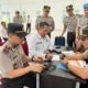 Personil Polres Musi Rawas Utara Diperiksa Senpi. Ini Tujuannya.