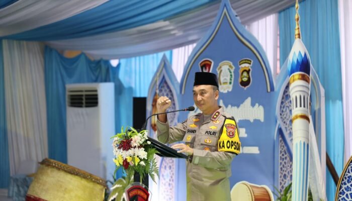 Kapolda Sumsel Puji Dedikasi Brimob: Jaga Kamtibmas hingga Bantu Korban Bencana di Sumatera