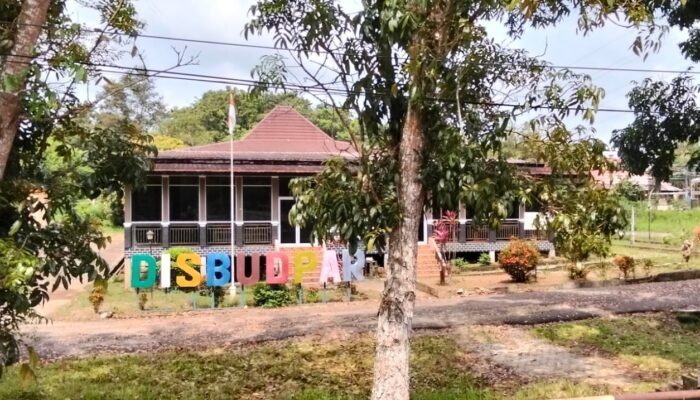 Kantor OPD Banyak Tutup. Kadis Kominfo Musi Rawas Jelaskan OPD Sudah Tentukan Jadwal Piket