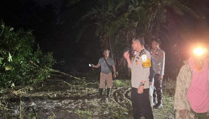 Banjir Bandang dan Longsor Terjang Manduriang OKU Selatan, 32 KK Terdampak dan 7 Rumah Rusak Berat