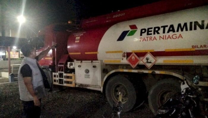 Tiga Gudang Diduga Penimbun BBM Bersubsidi Antara Musi Rawas-Musi Rawas Utara Digerebek Ditreskrimsus Tipidter Polda Sumsel