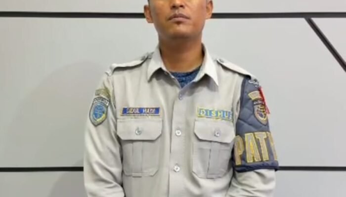 Viral Pengawalan Truk Batu Bara di Musi Rawas Utara, Dishub Klarifikasi dan Minta Maaf.