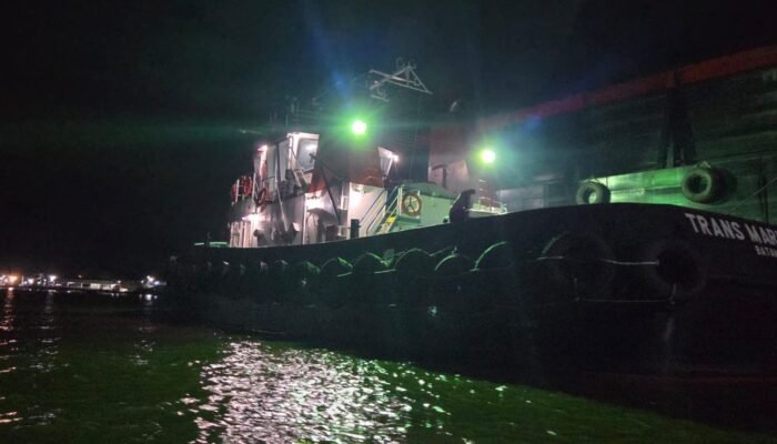 Tongkang Hanyut Tabrak Rumah Warga di Gandus, Dit Polairud Polda Sumsel Pastikan Proses Hukum Berjalan