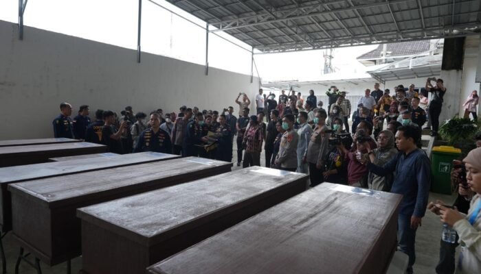 Rincian Identitas 11 Jenazah Korban Bus ALS vs Truk Tangki BBM yang Teridentifikasi Melalui DNA