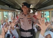 Bus Sekolah Gratis Brimob, Wujud Kepedulian Batalyon B Pelopor untuk Pelajar Lubuklinggau