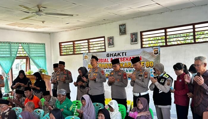 Wujud Presisi Polri, Kapolres Musi Rawas Pimpin Layanan Medis Gratis bagi Lansia