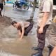 Gerakan Belida Polres OKU Bergerak Cepat Respons Genangan Akibat Curah Hujan Tinggi