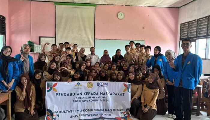 UNPAM Adakan Sosialiasi Etika BerMedsos dan Antisipasi Hoaks Bagi Remaja di SMKN 1 Tanggerang