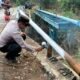 Sambut Hari Bhayangkara ke-80, Polres Musi Rawas Hadir Bangun Jembatan dan Perkuat Akses Warga Jayaloka