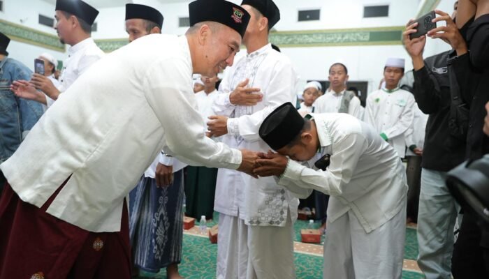 Pererat Sinergi Ulama dan Polri, Kapolda Sumsel Hadiri Manaqib Qubro Sambut Hari Bhayangkara ke-80