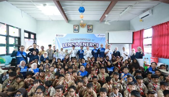 Lensa Energi: Saat Anak-Anak Indonesia Menatap Masa Depan Dengan Lebih Jelas