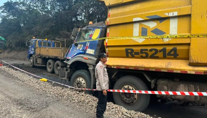 Tabrak Mobil DT Pengangkut Baru Bara Dari Belakang. Satu Meninggal Dunia Ditempat