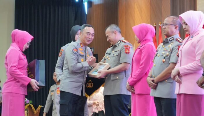Kapolda Sumsel Pimpin Kenal Pamit PJU dan Kapolres Baru, Perkuat Stabilitas Kamtibmas dan Pelayanan Publik