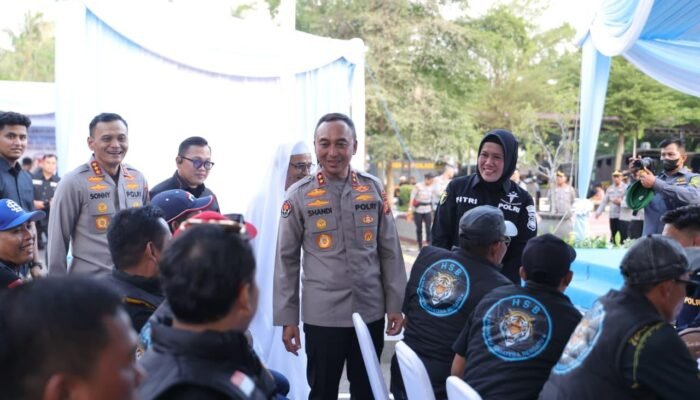Kapolda Sumsel Pimpin Apel Sabuk Kamtibmas, Kembalikan Kendaraan Korban dan Musnahkan 19,4 Kg Sabu