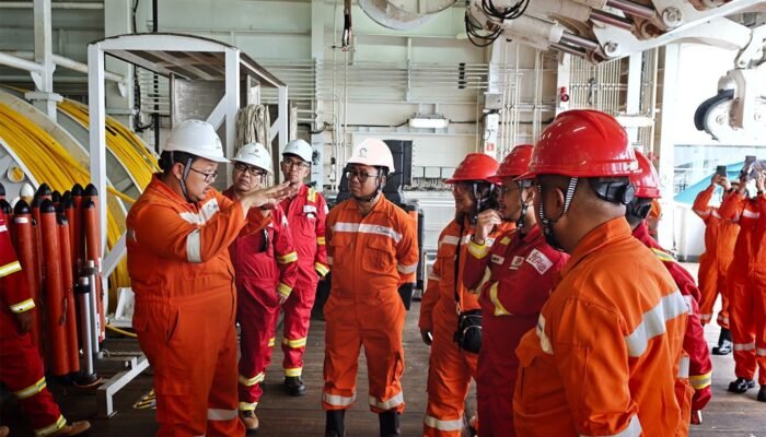 Elnusa Perkuat Eksplorasi Migas Nasional Lewat Keberhasilan Survei Seismik Offshore 3D Kandawulo di Selat Makassar