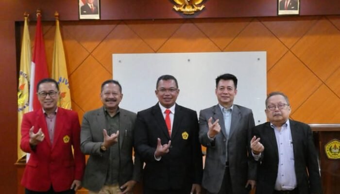 Kombes Pol Dr (c) Pambudi, S.I.K, M.H Lulus Ujian Disertasi Tertutup, Tawarkan Rekonstruksi Pertanggungjawaban Pidana Kejahatan Kripto Berbasis Keadilan di Era Transformasi Digital