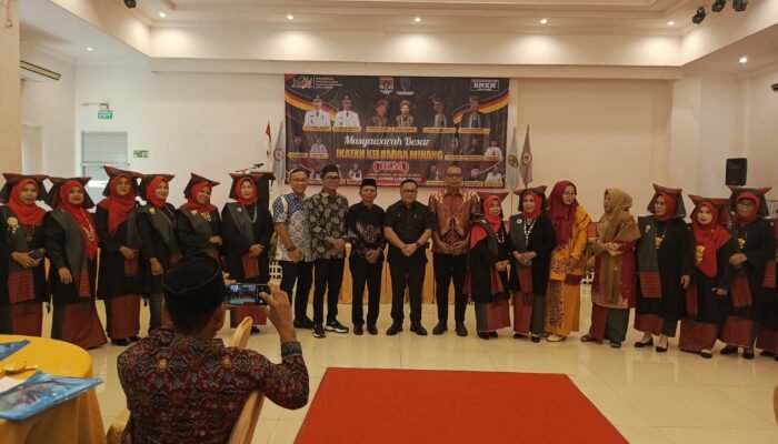 Mubes IKM Lubuklinggau Memanas, HESK Terpilih Aklamasi Didukung 12 Kelompok Minang