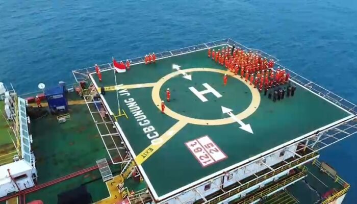 Kru Rig Pertamina Drilling Gelar Upacara Bendera, Tetap Semangat di Tengah Operasional