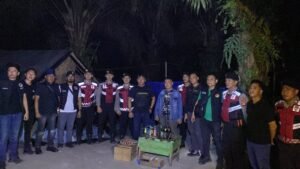 Personil Gabungan Bersama Sat Res Narkoba Polres Musi Rawas Utara Gerebek Sarang Narkoba